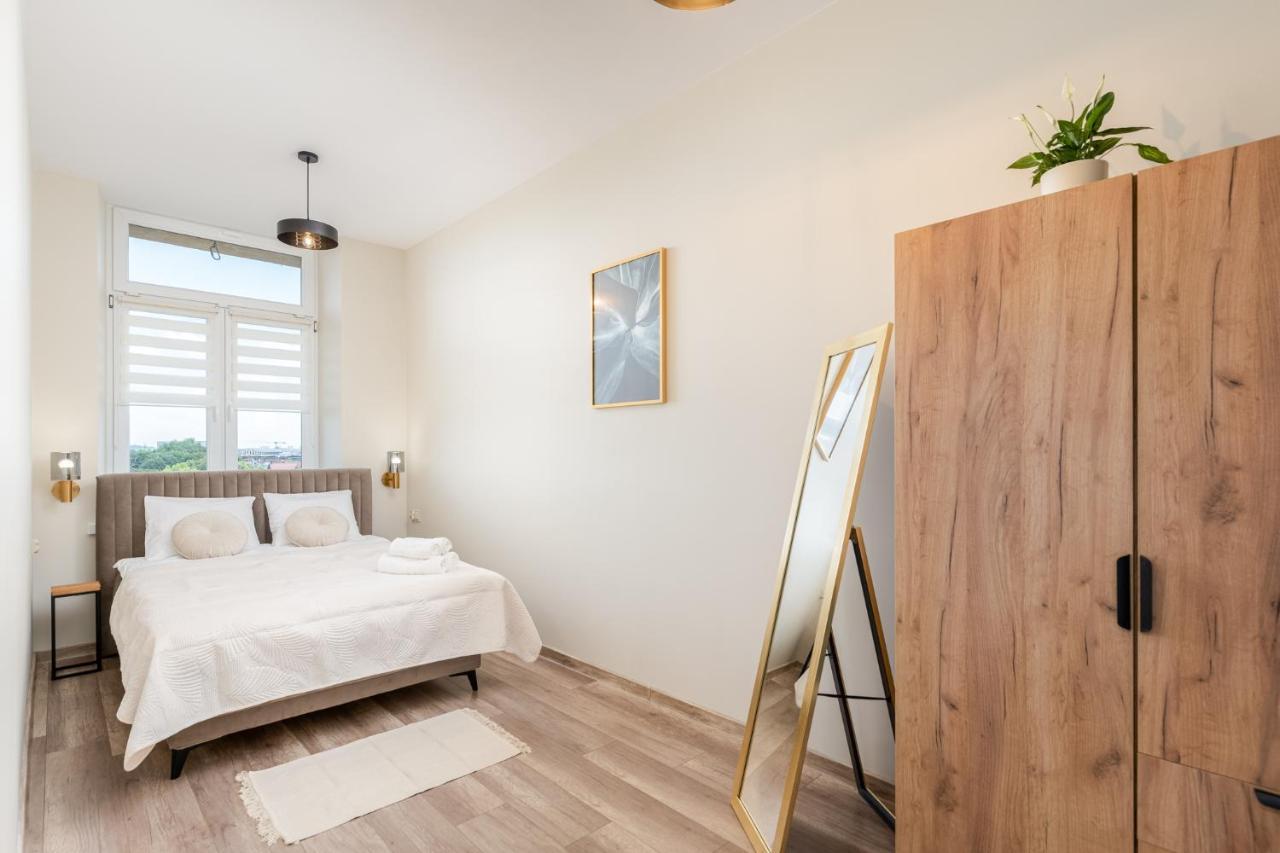 Basztowa Apartments By Vsi Krakow Luaran gambar